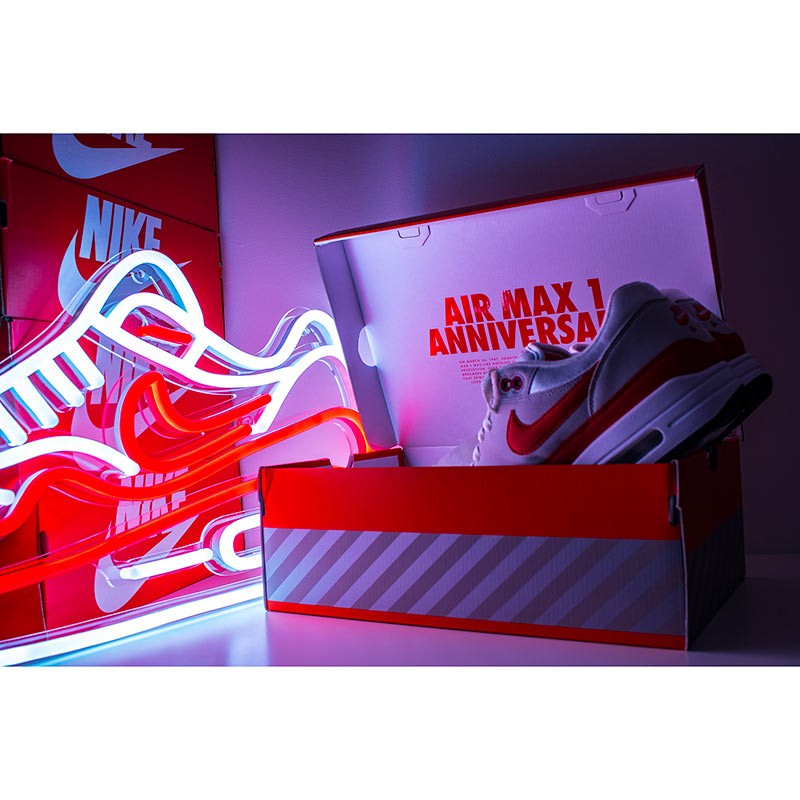 led air max