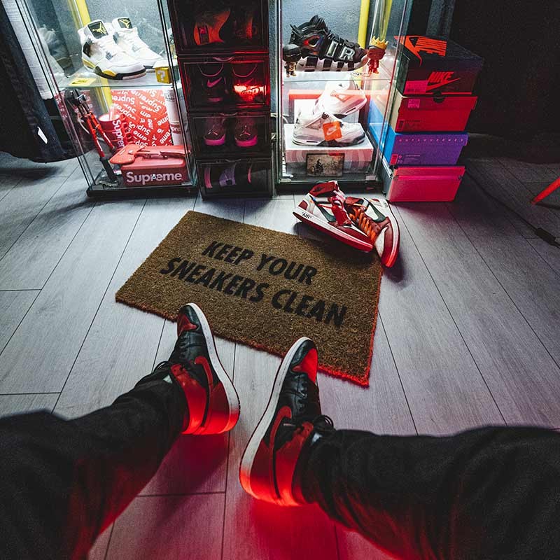 Keep your sneakers clean outlet