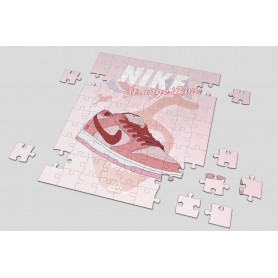 Puzzle Nike SB Dunk Low X Strange Love Puzzle Nike SB Dunk Low X Strange Love | La Sneakerie