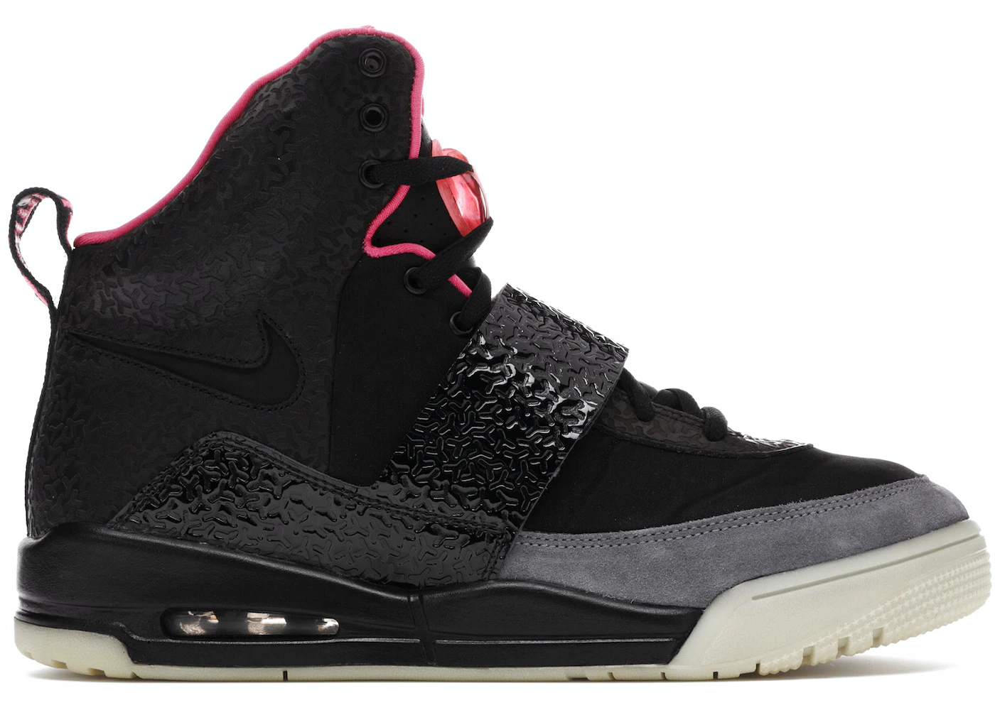 NIKE AIR YEEZY BLINK.png